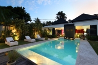 Villa rental Seminyak, Bali, #560