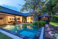 Villa rental Seminyak, Bali, #583