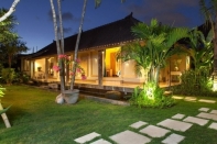 Villa rental Seminyak, Bali, #1303