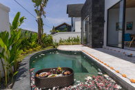Villa rental Pererenan, Bali, #1562