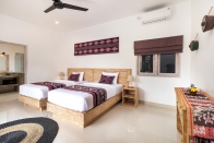 Villa rental Seminyak, Bali, #142